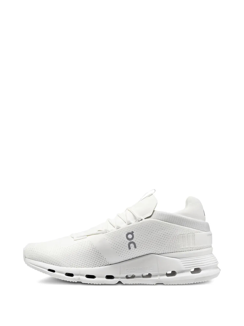 On Running Cloudnova Lace-Up