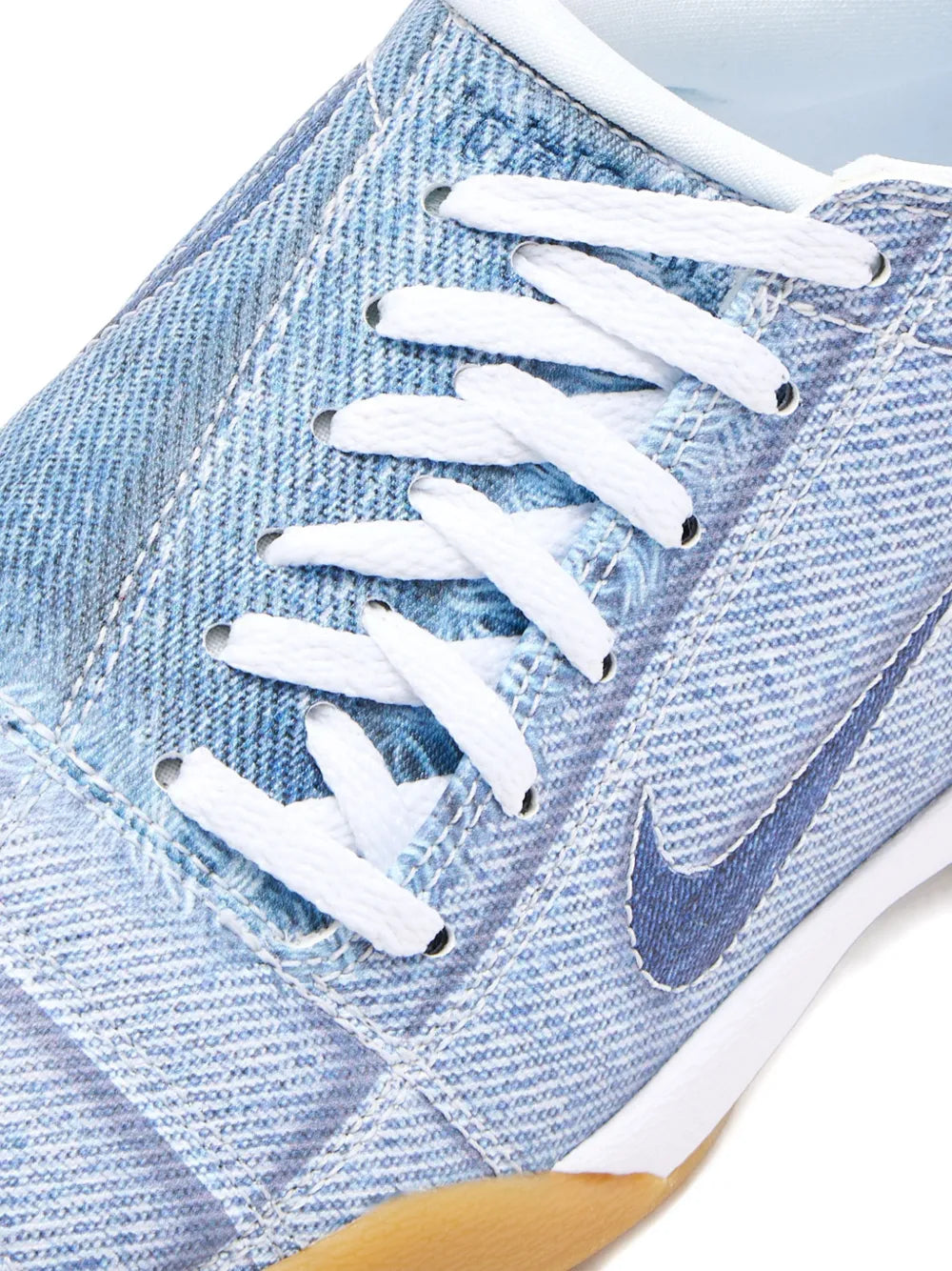 Nike Total 90