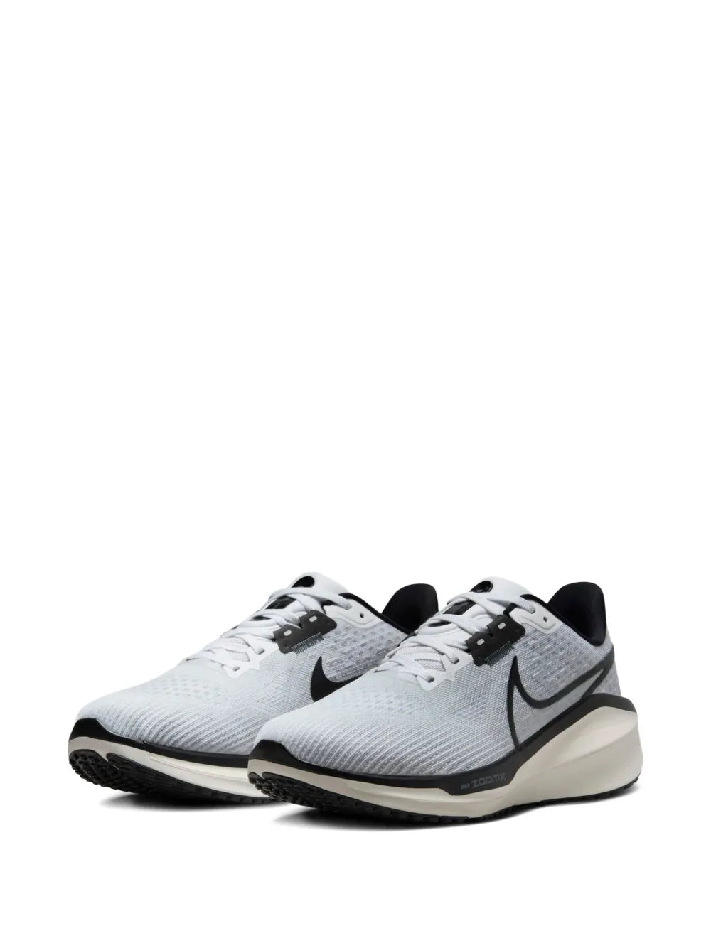 Nike Vomero 17