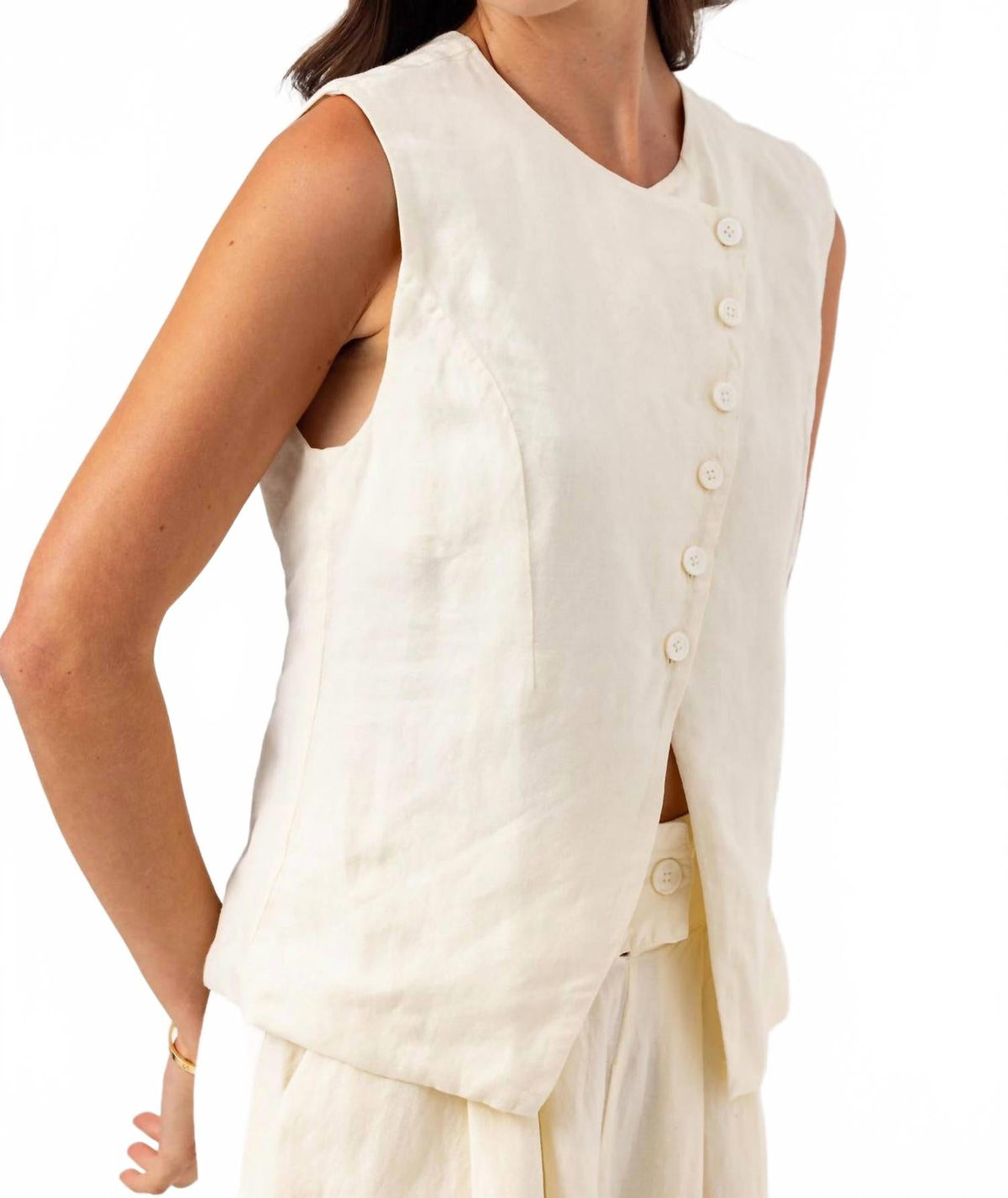 Silken Vest In Whisper White