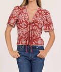 Cielo V-Neck Top In Red