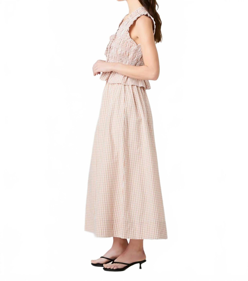 Gingham Ruched Skirt - Petite In Ginger Almond Nude