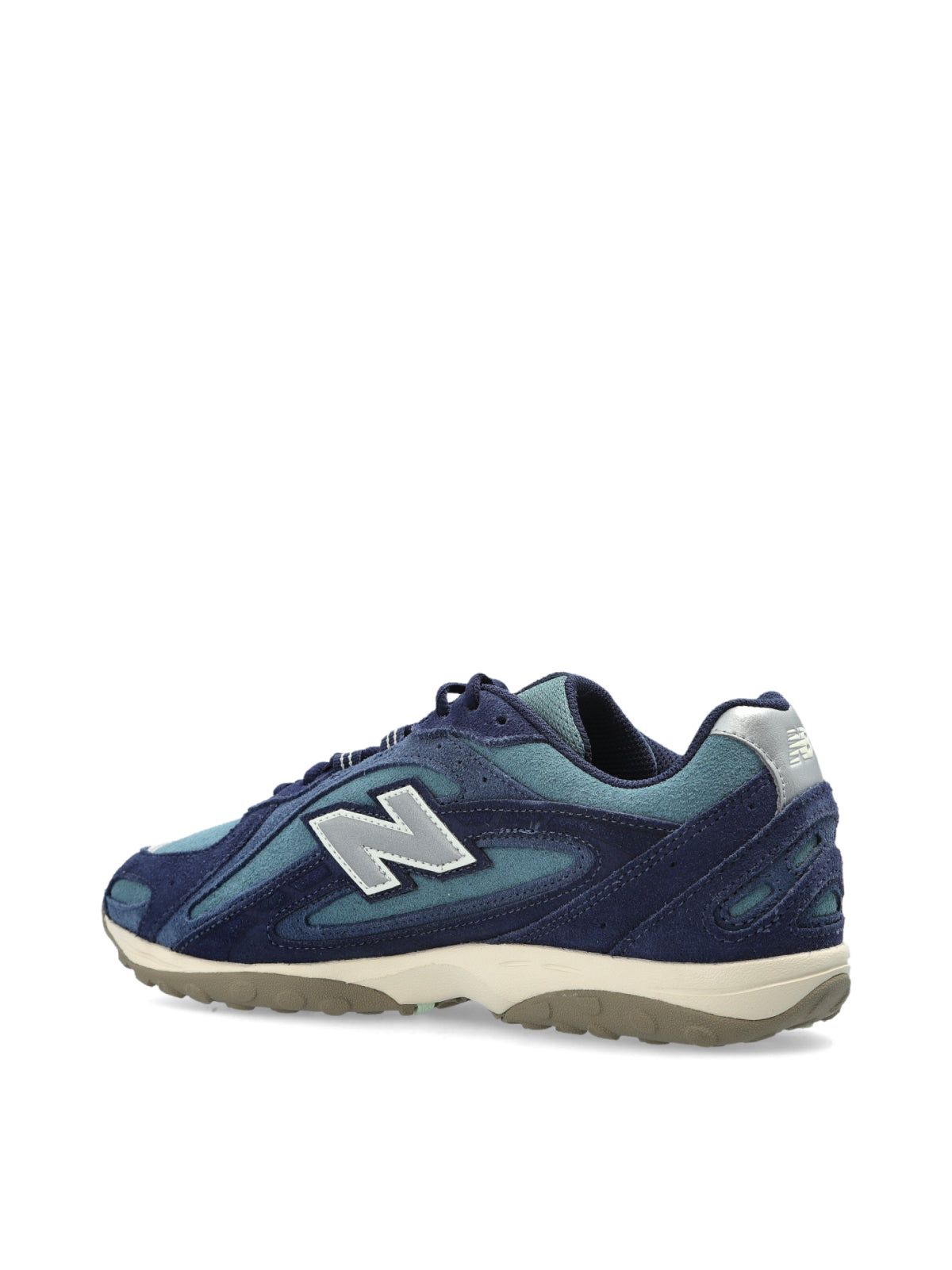 204L Navy Salt Sneakers With Suede And Leather Accents