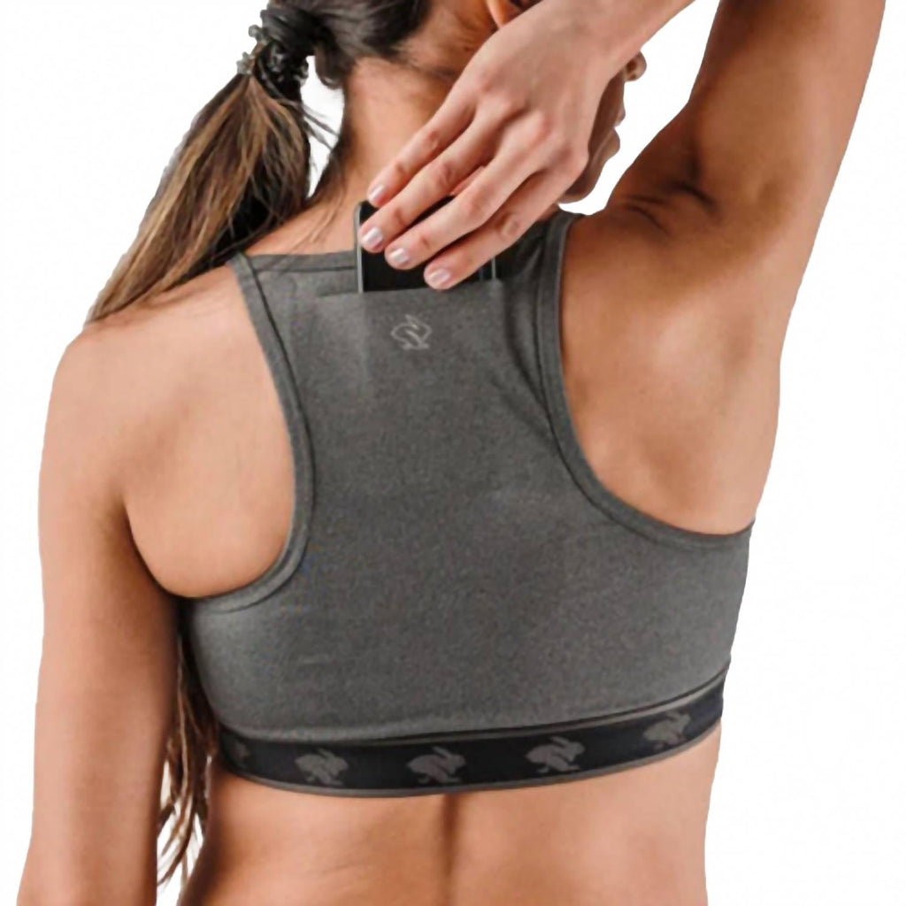 Women's Strappy Pocket Sports Bra In Charcoal