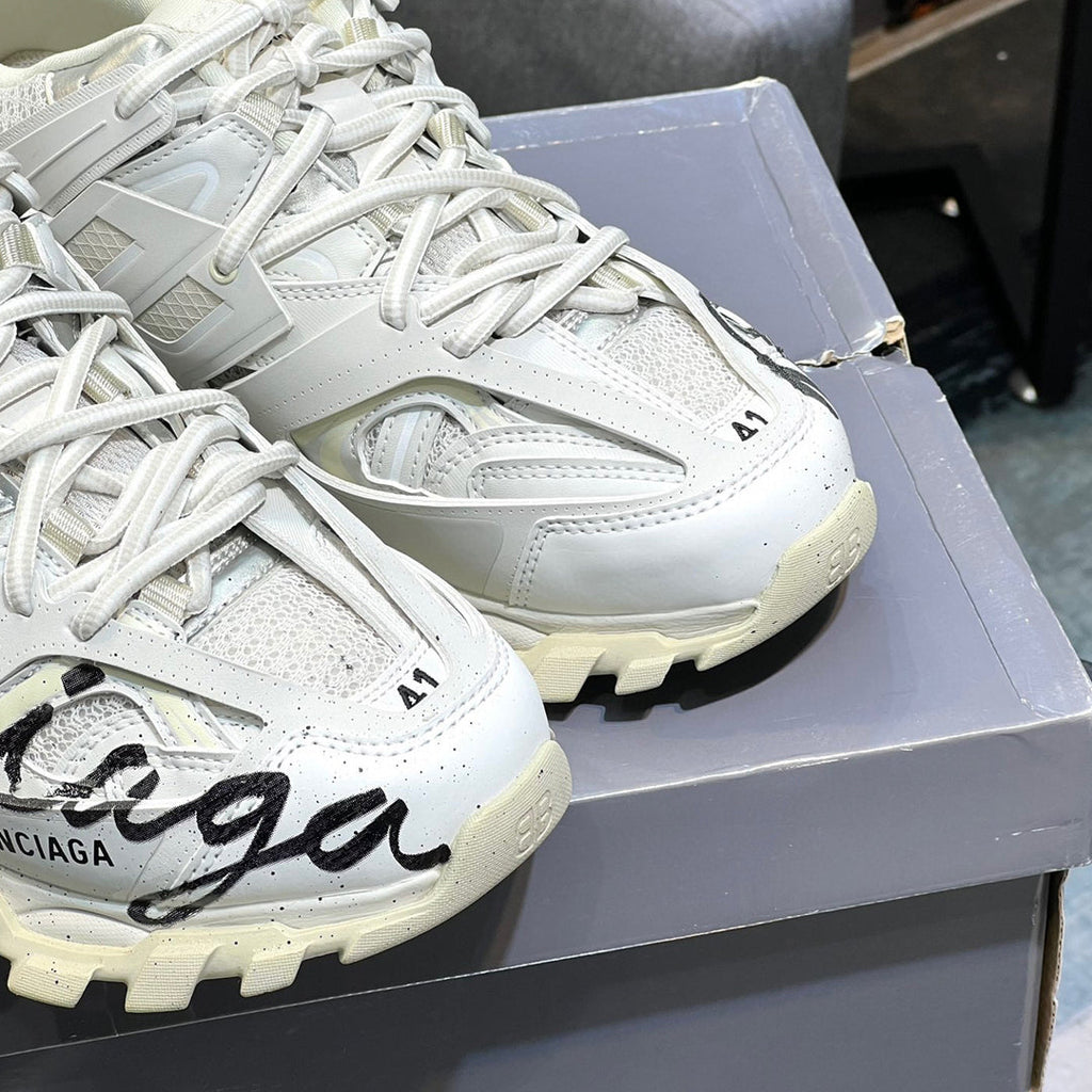 Balenciaga Limited Edition Couple's Style Shoe