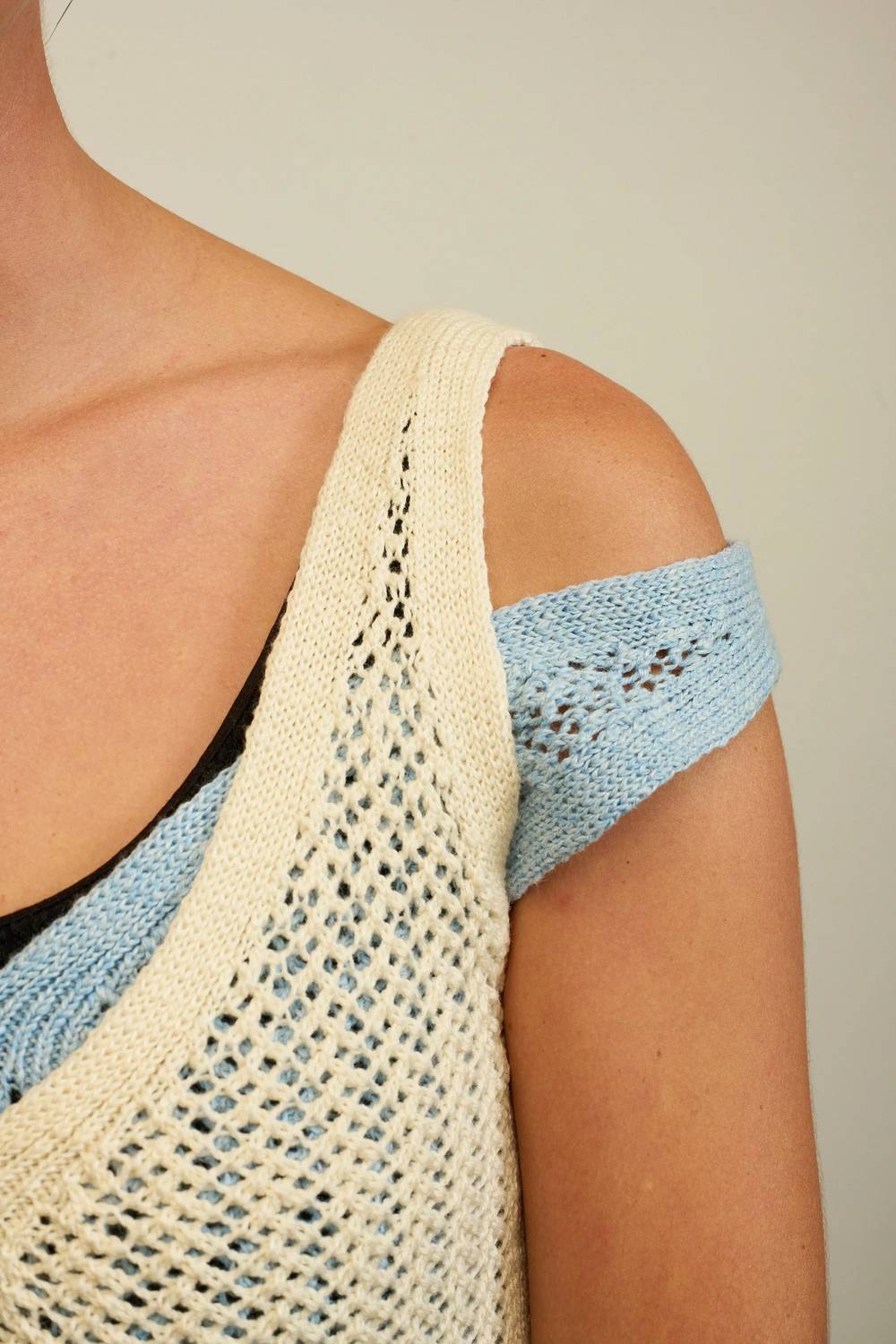 Calvi Open-Knit Top In White