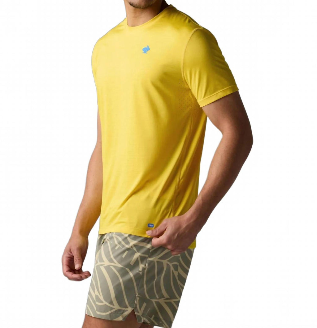 Men's Upf Short Sleeve Tee In Yellow