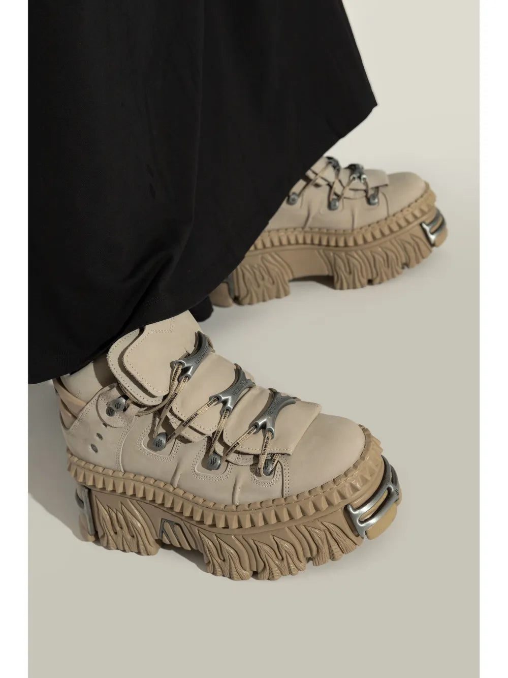Vetements New Rock Edition Sneakers