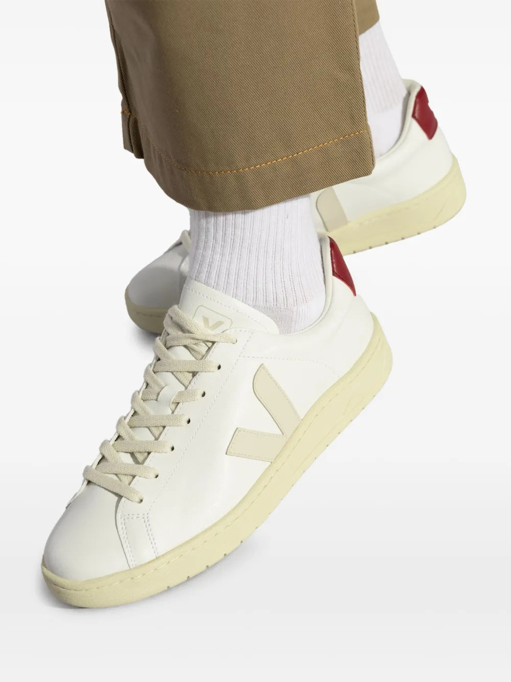 Veja Urca Sneakers