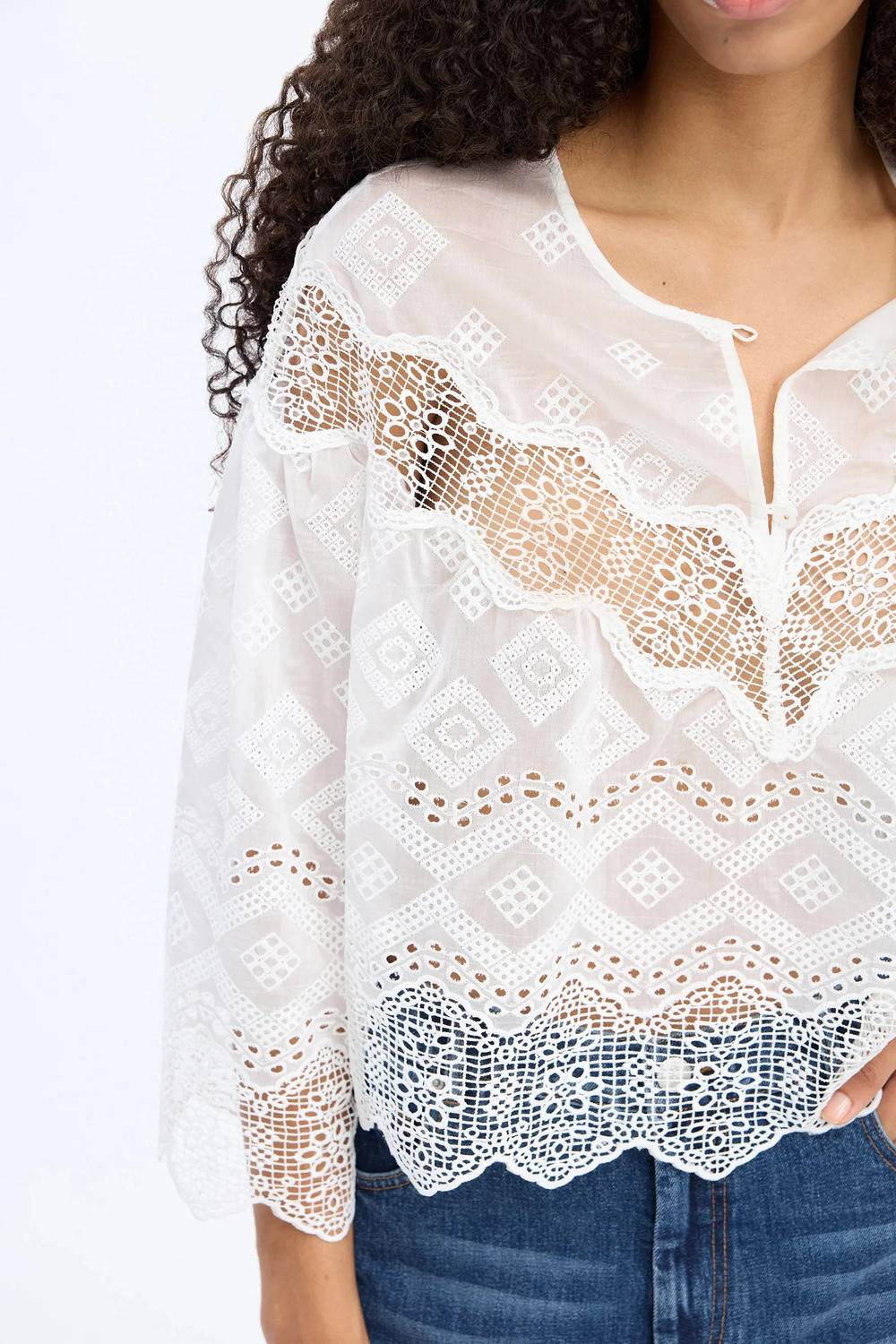 Valiance Blouse Top In White