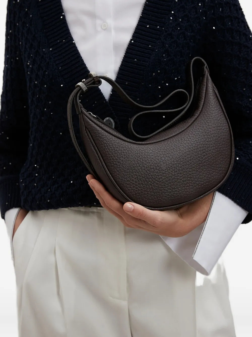 Pesericopebble-textured zip-fastening shoulder bag