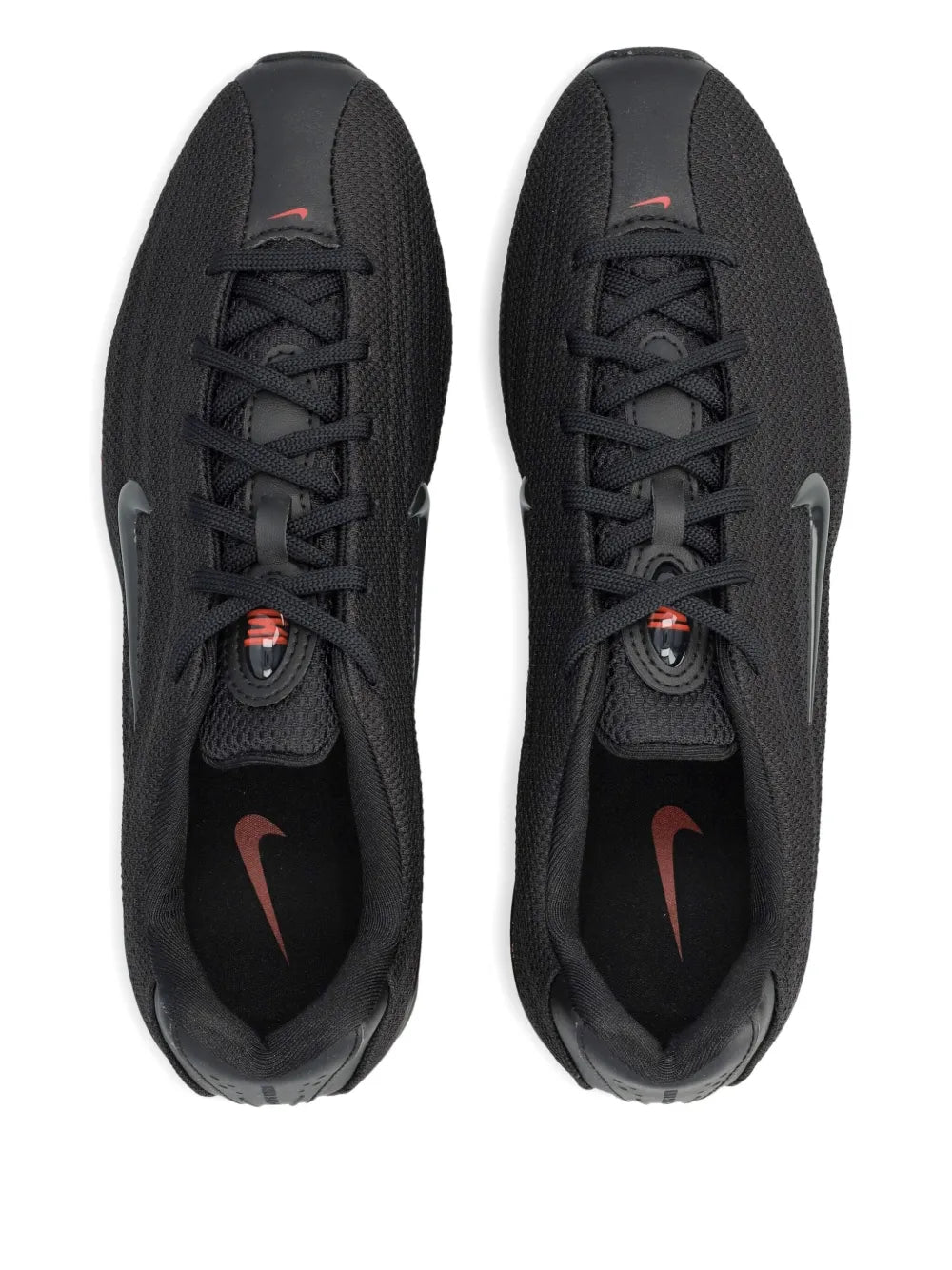 Nike Shox Z Swoosh Detail Trainers