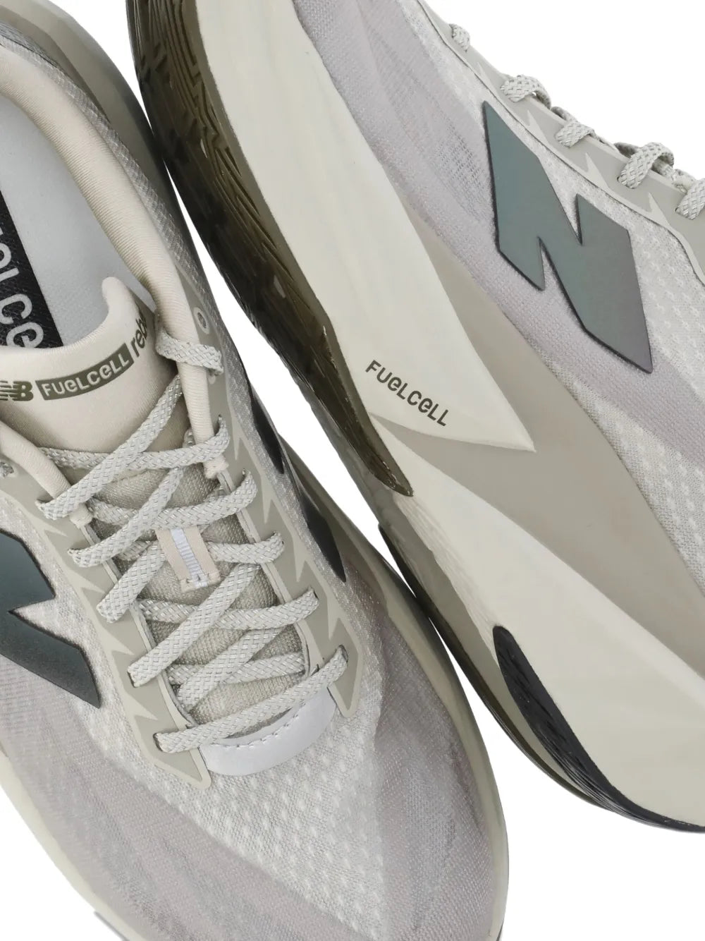 New Balance Fuelcell Rebel V5