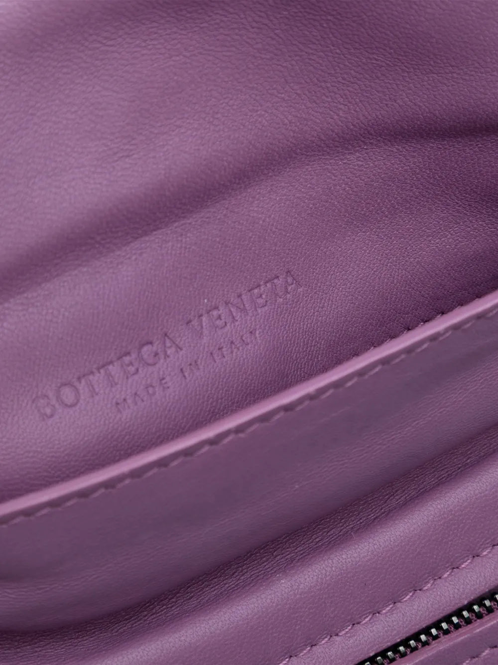 Pre-OwnedBottega Veneta Pre-Owned2012-2025 Mini Nappa Intrecciato Expandable Chain Flap crossbody bag