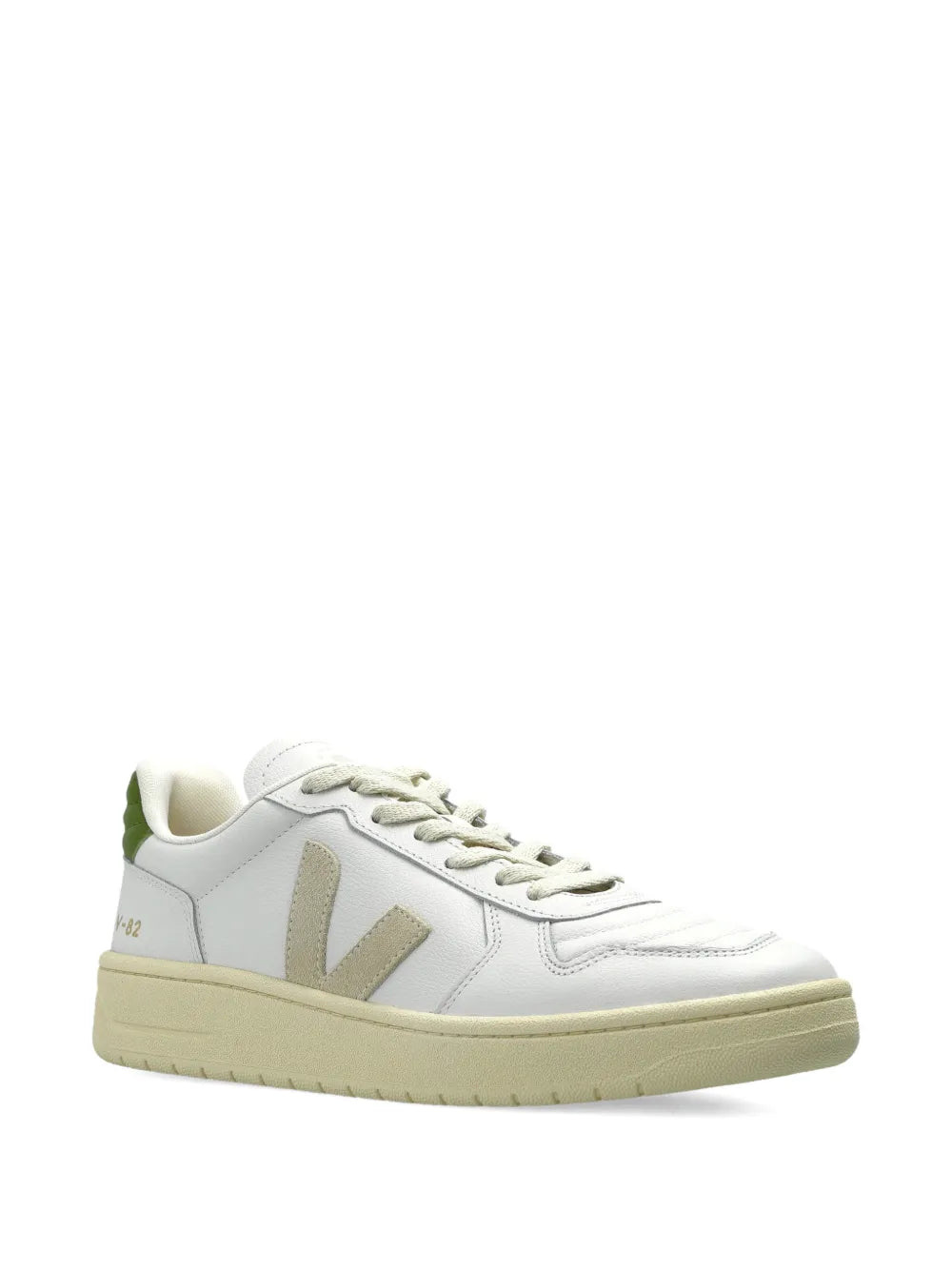 VEJA V-82 Ii Logo-Detailed
