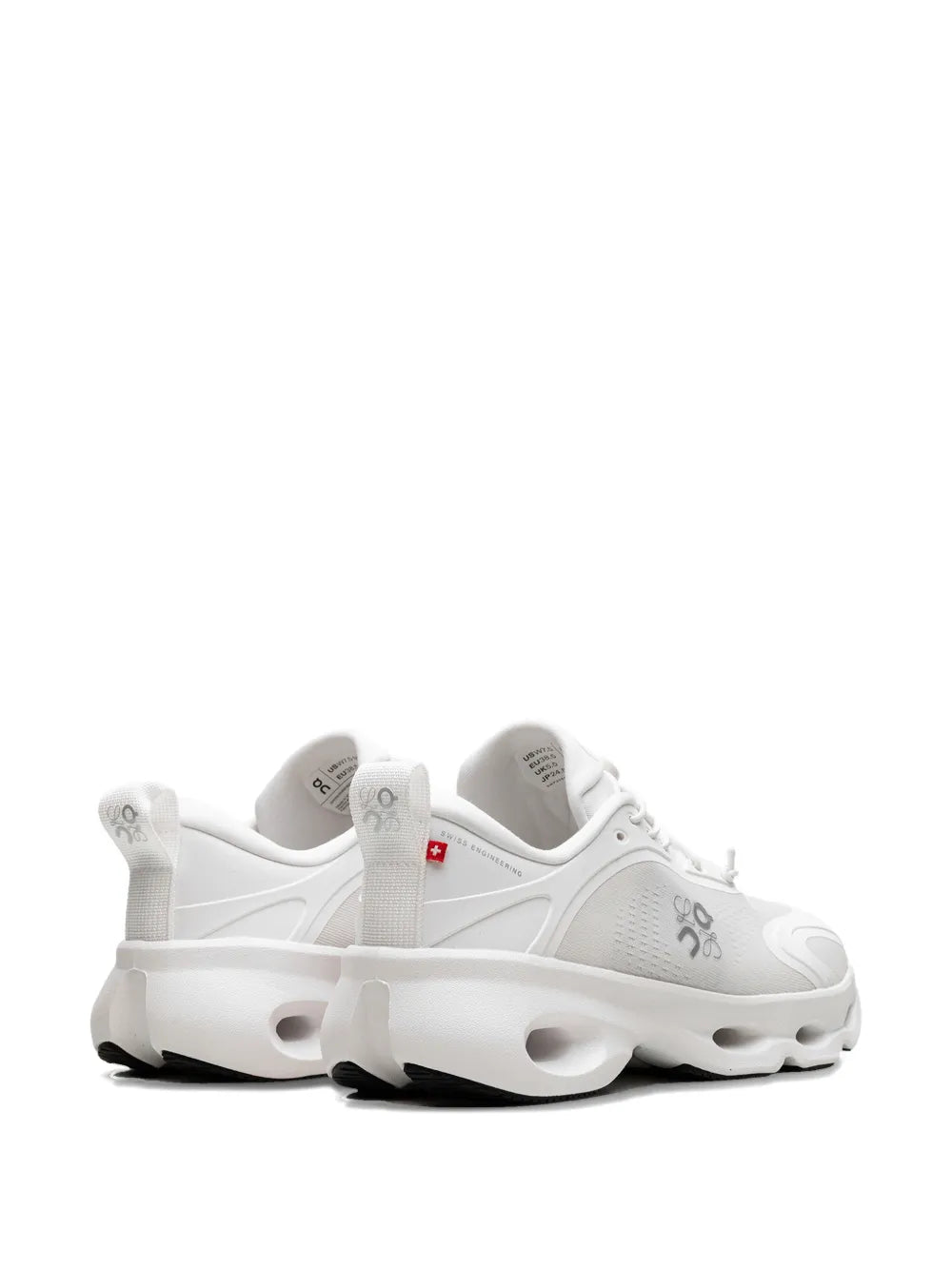 On Running X Loewe Cloudsolo