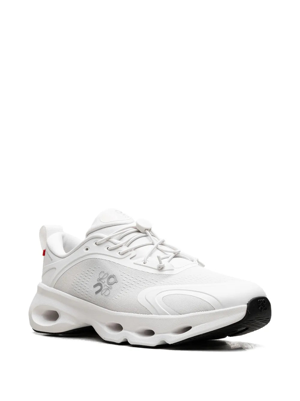 On Running X Loewe Cloudsolo