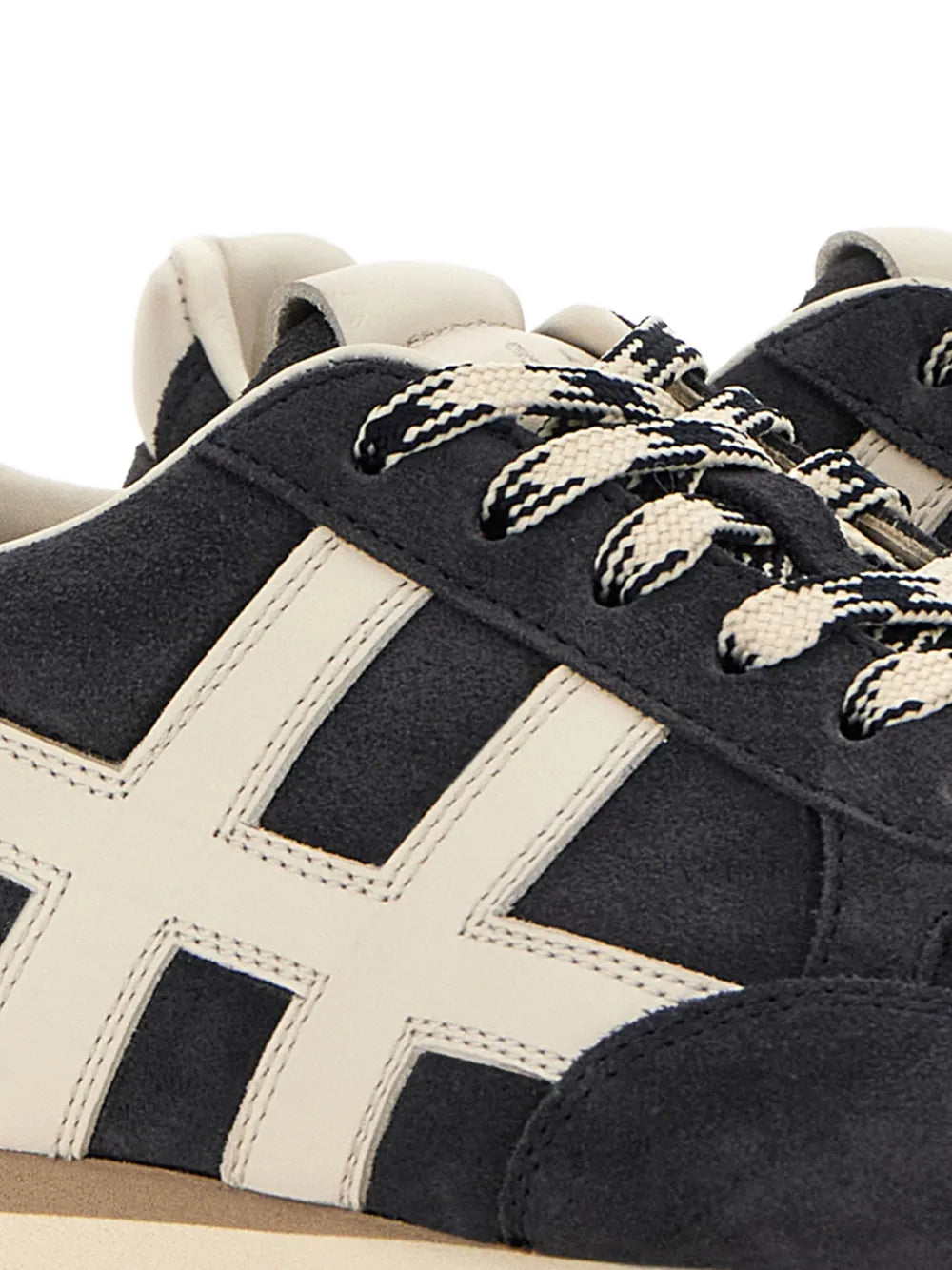 Hogan H671 86Er Lace-Up Fastening