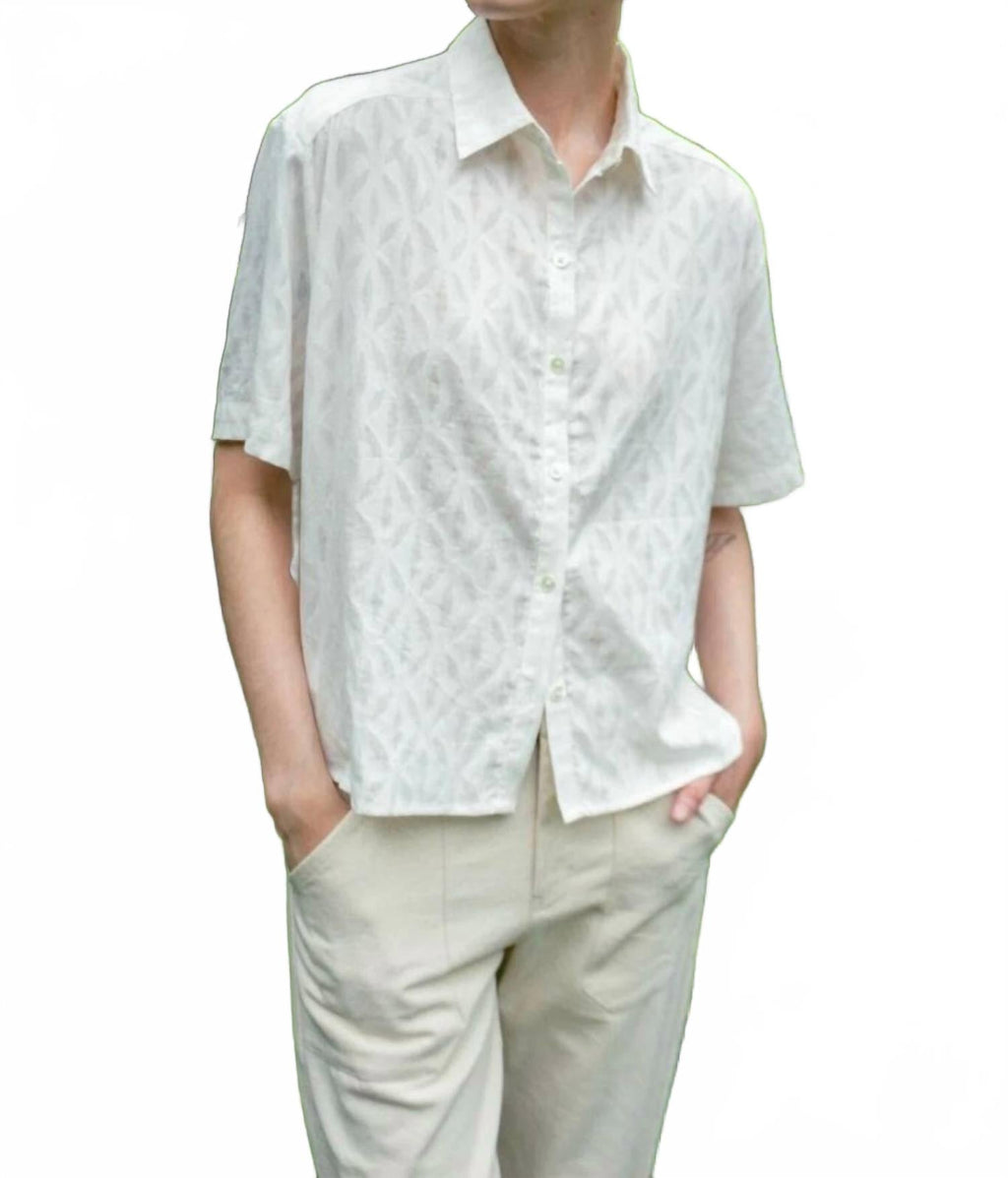 Sarah Collared Shirt In Ivory Jacquard