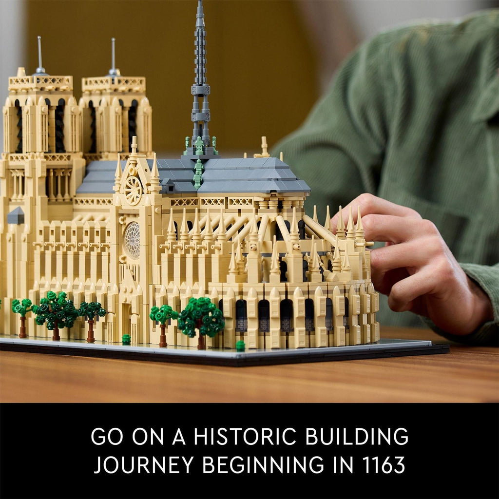 LEGO 21061 Notre Dame de Paris