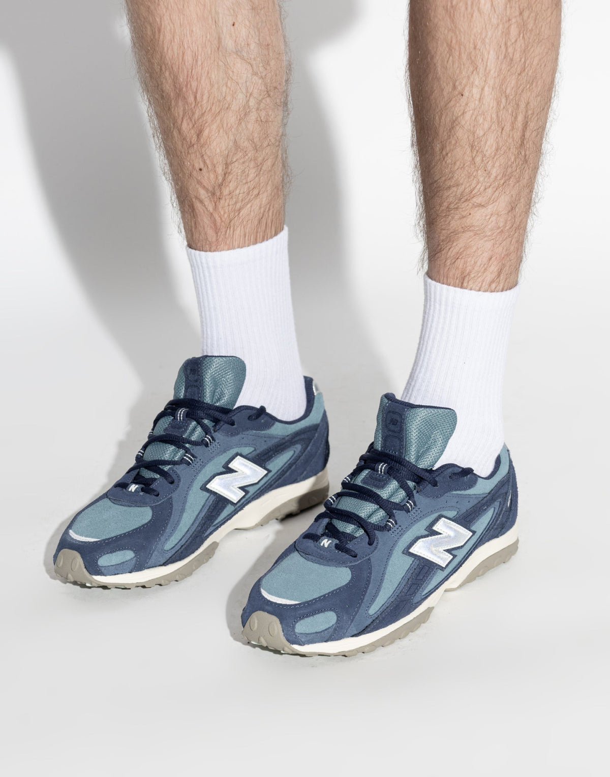 204L Navy Salt Sneakers With Suede And Leather Accents