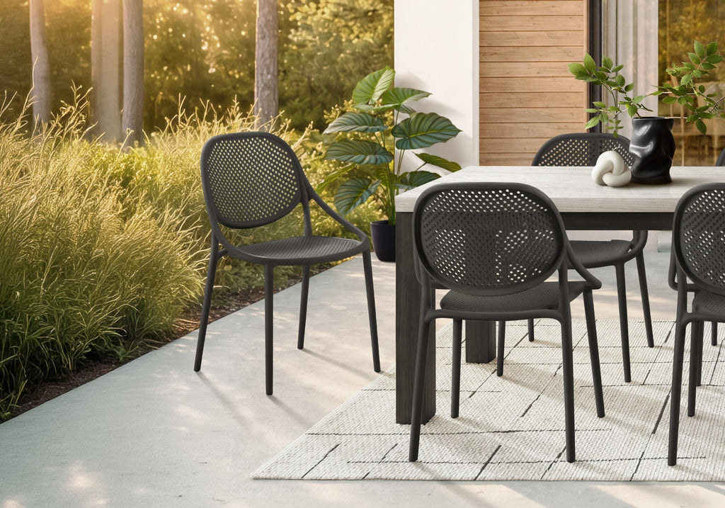 Modern Outdoor Armchairs with Space-Saving Design