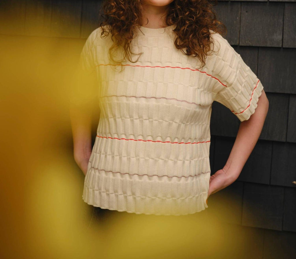 Wiggle Stripe Knit Grid Tee In Daybreak