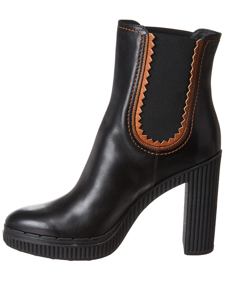 TOD’s Leather Boot