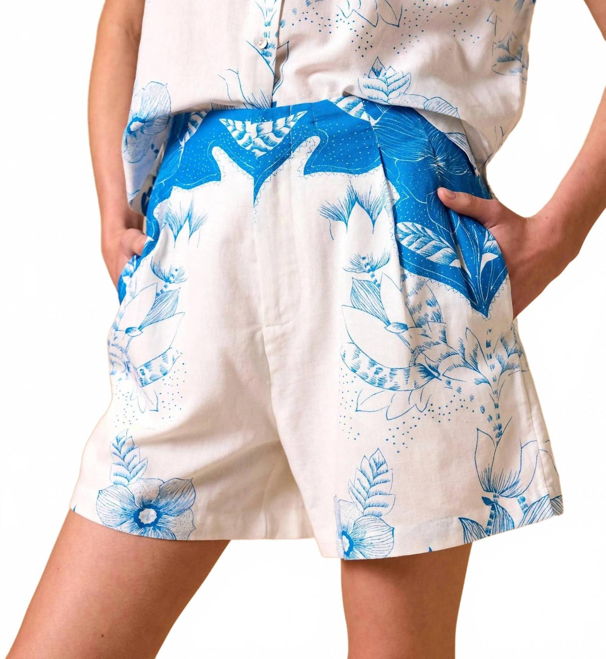 Sebastian Linen Short In Celestia