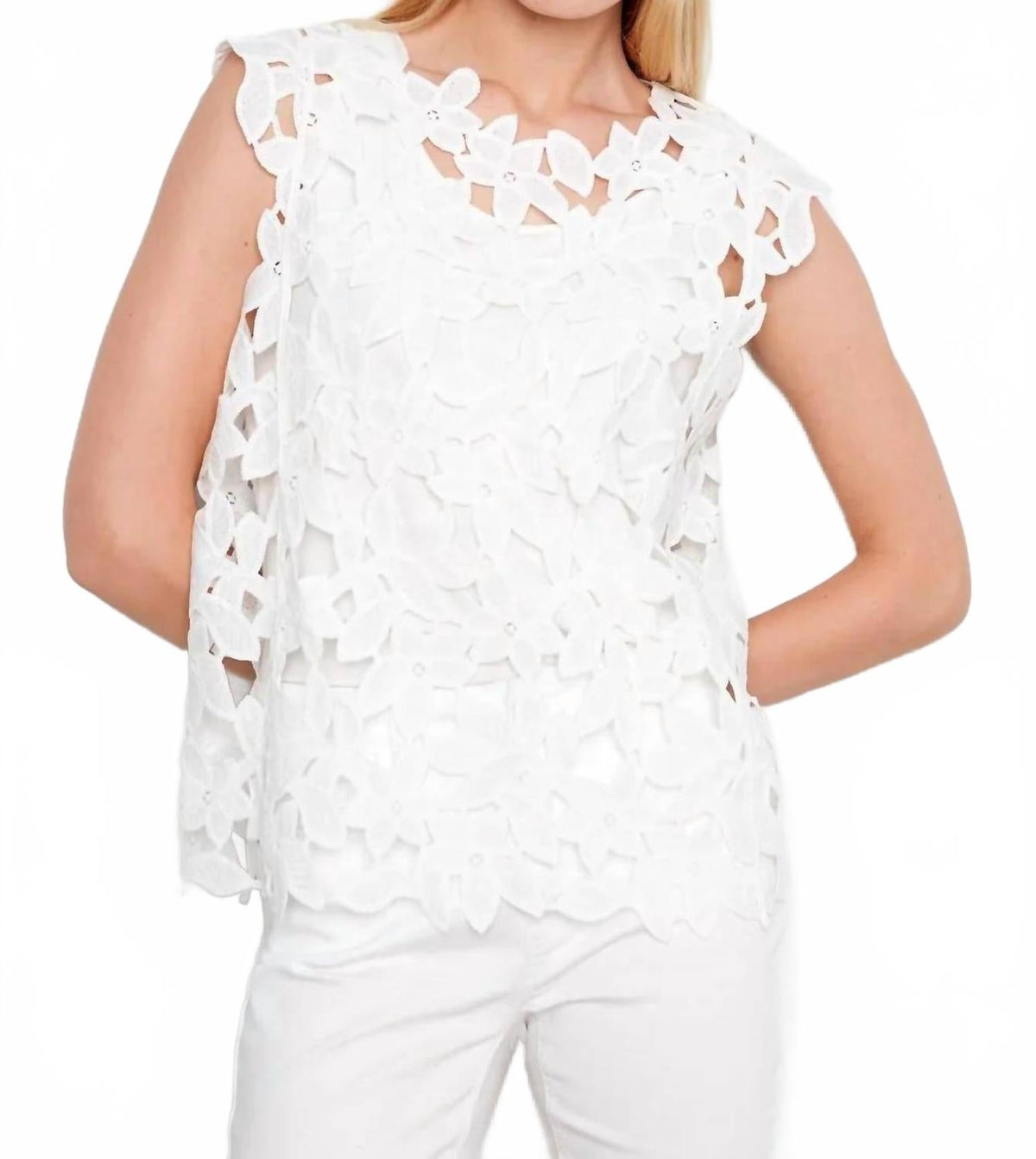 Cap Sleeve Floral Crochet Top In White