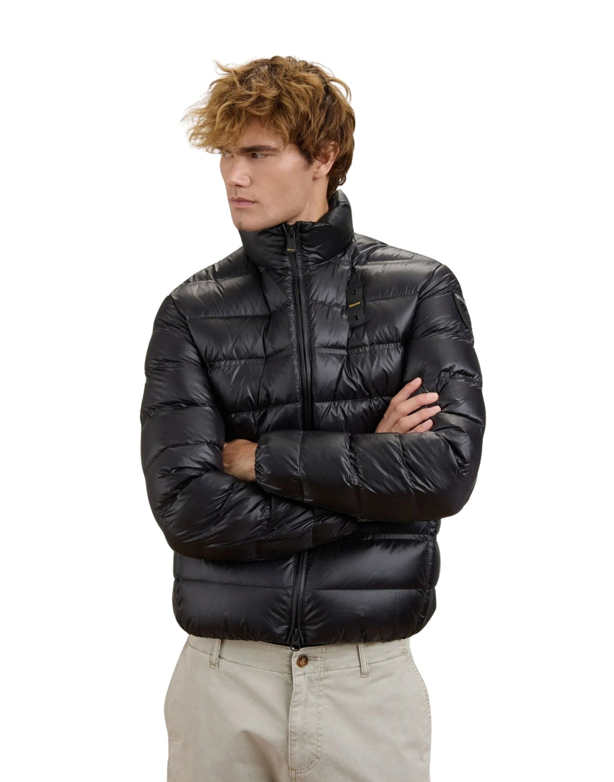 Short Black Down Jacket With Glossy Finish