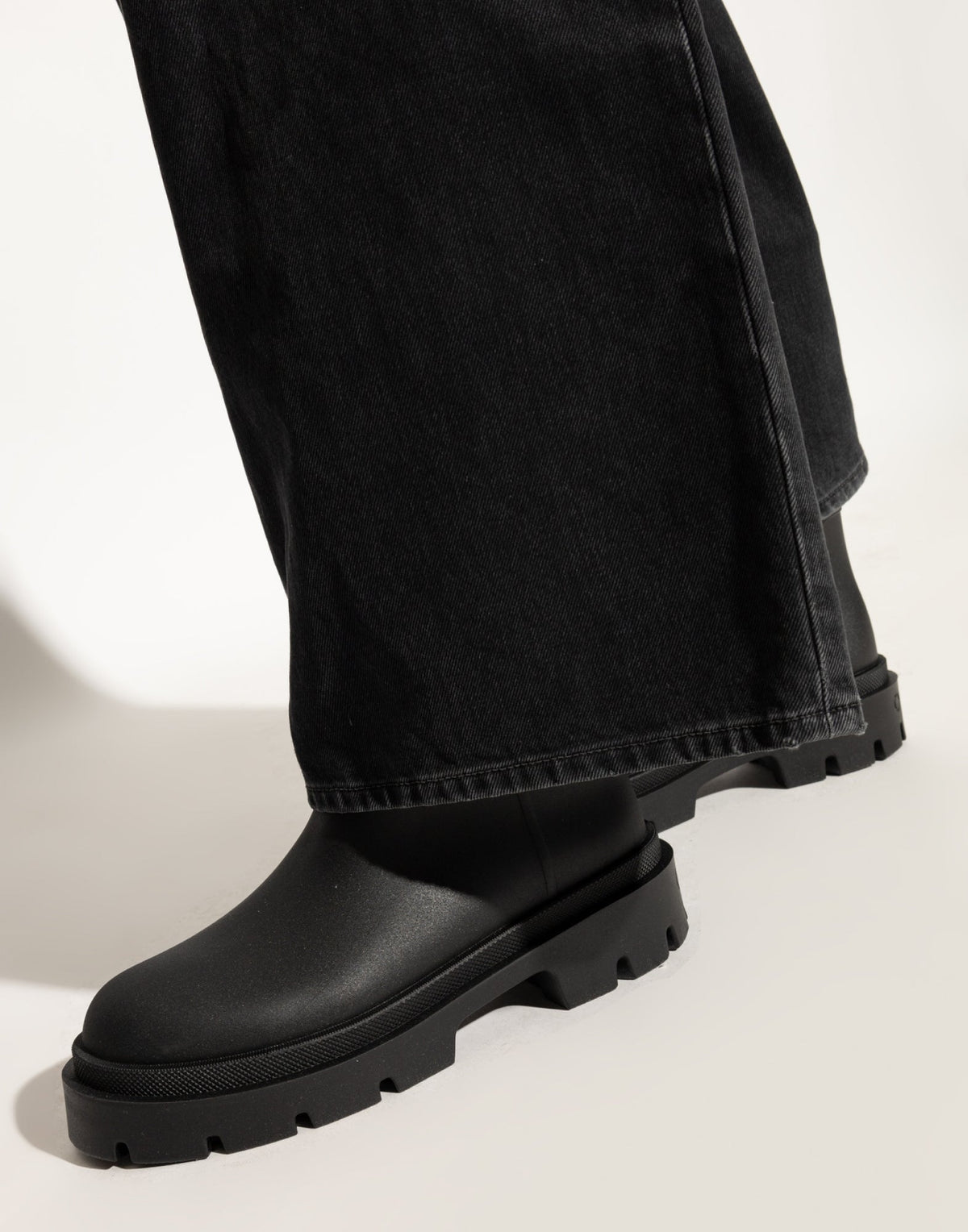 Mid-Calf Black Boots With Chunky Rubber Sole