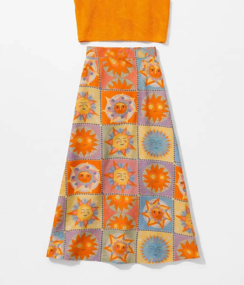 Laura Sleeveless Sweater In Orange