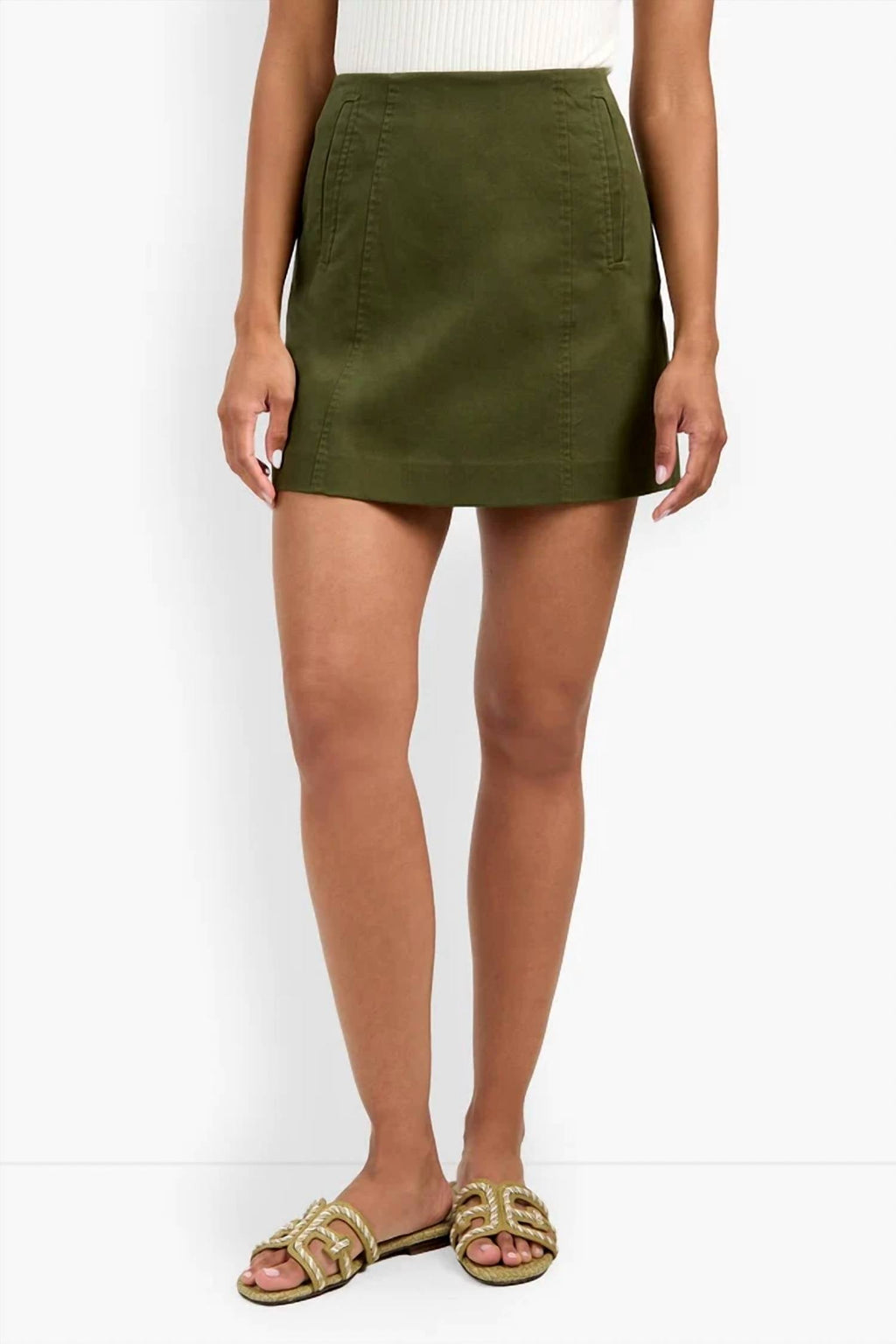 Laven Mini Skirt In Jungle Green