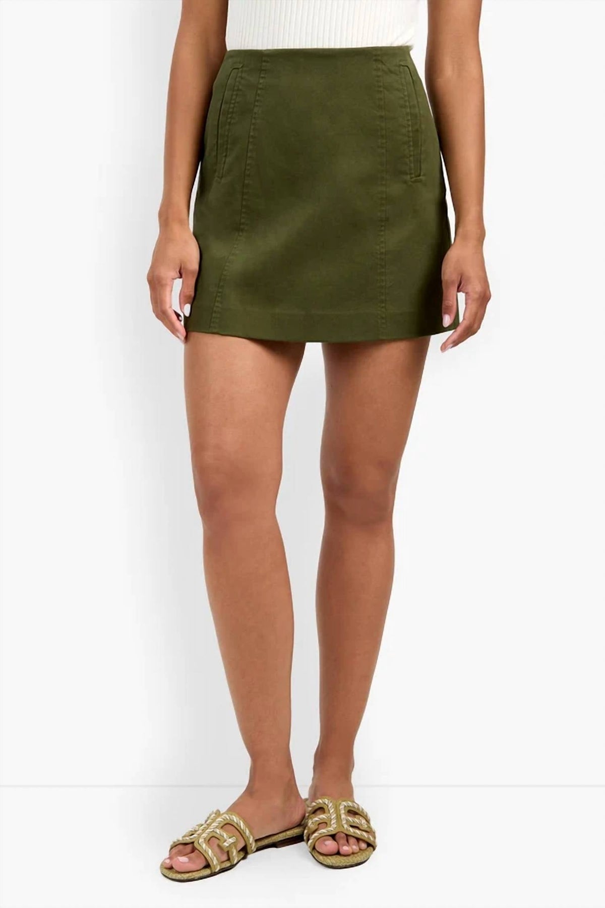 Laven Mini Skirt In Jungle Green
