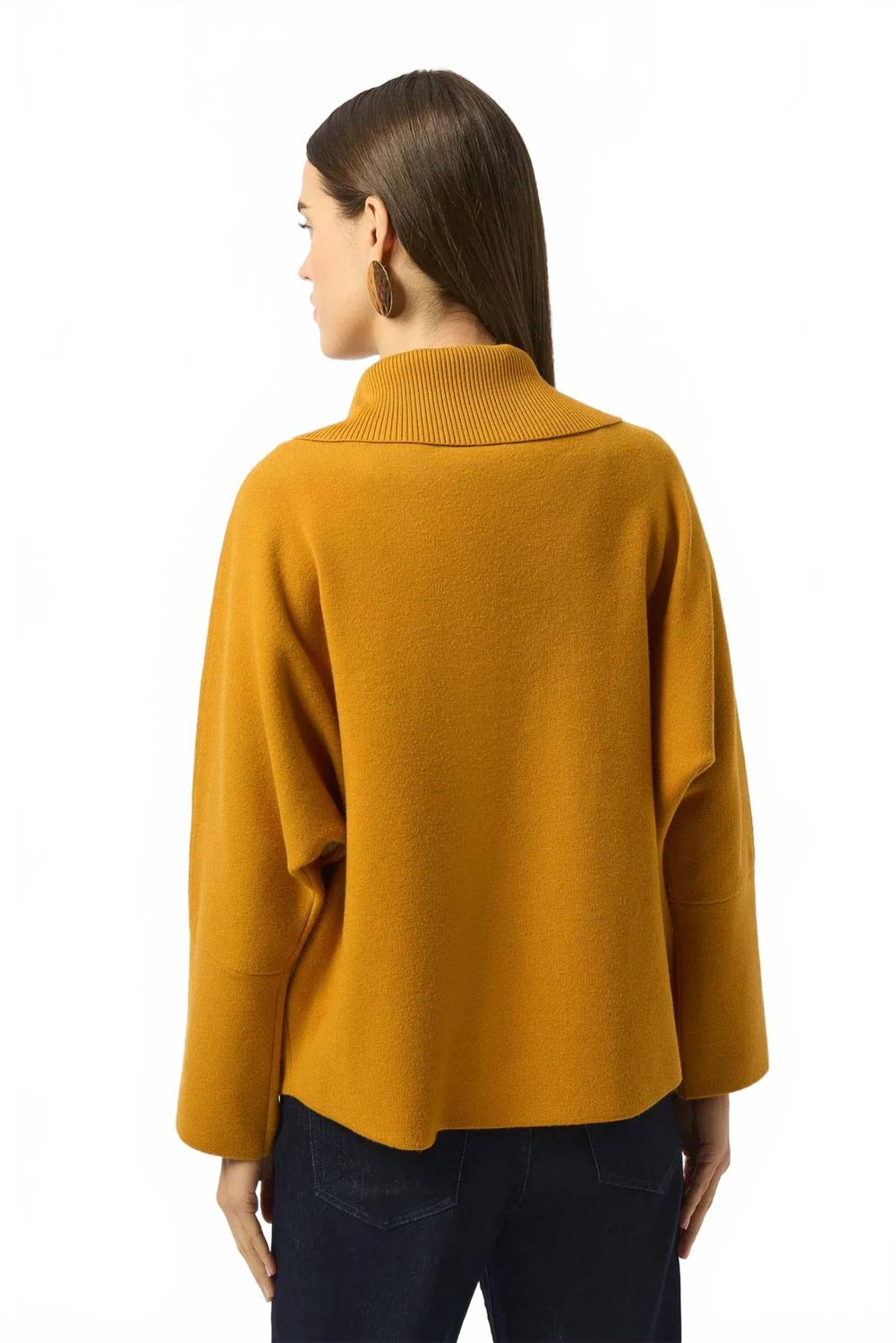 Zipped Collar Quarter Sleeves Boxy Sweater Top In Medallion