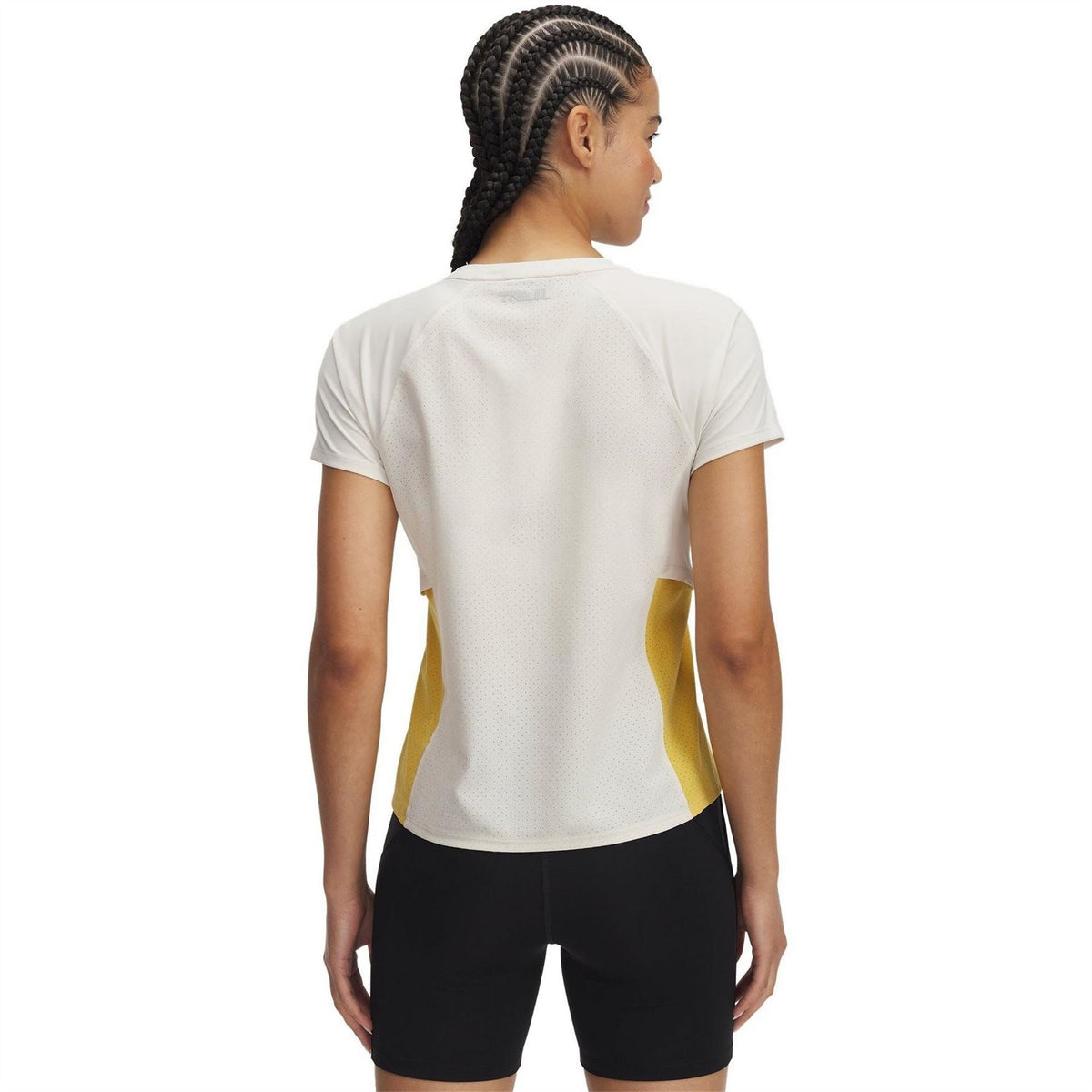 Under Armour Trail Run Crew Neck Raglan Short Sleeve Athletic T-Shirt