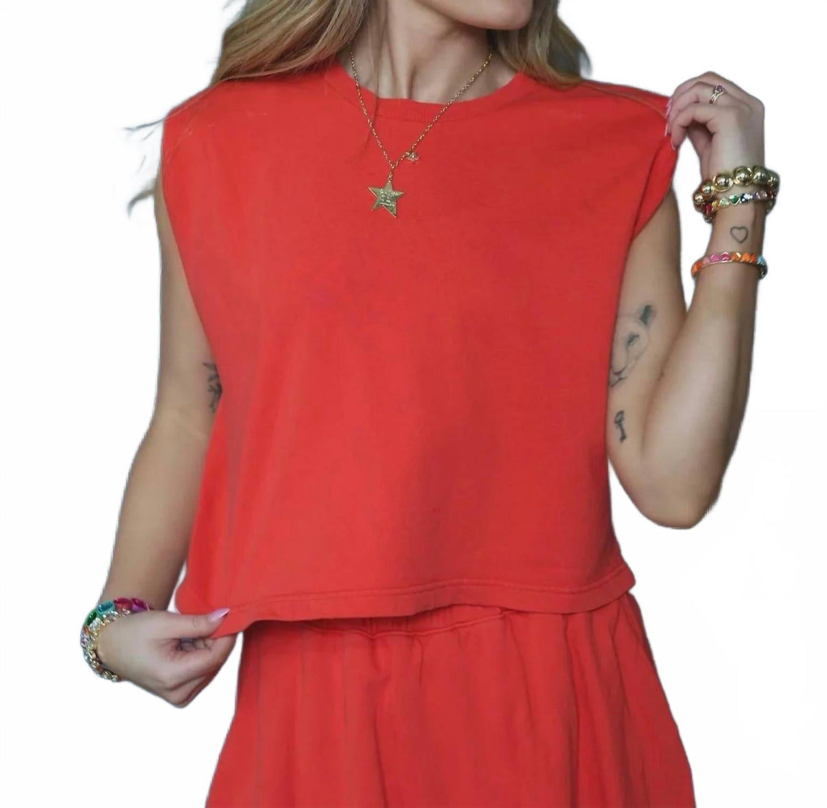 Sleeveless Crop Tank In Red