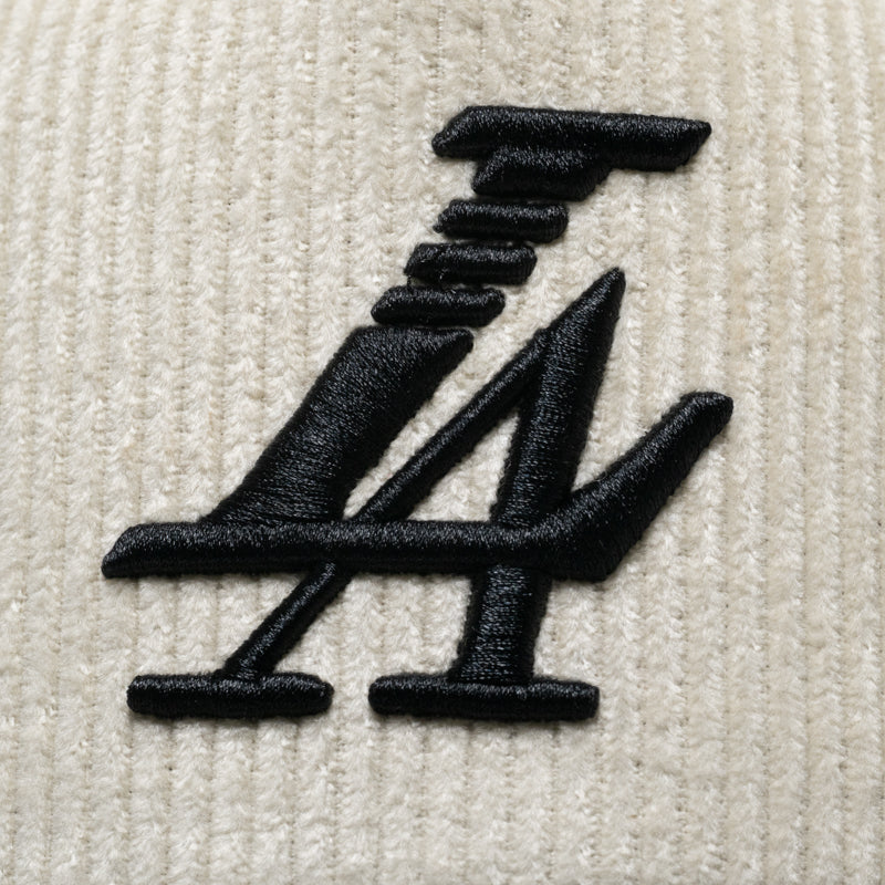 Reference Paradise LA Corduroy Snapback - Cream/Black