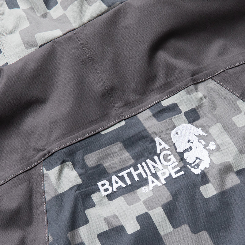 Kazuki Kuraishi x A Bathing Ape Pixelate Camo Snowboard 2-Layer Jacket - Charcoal