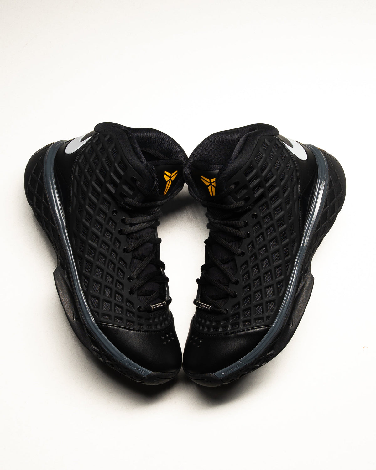 Nike Kobe III Protro 'Orca' - Black/White