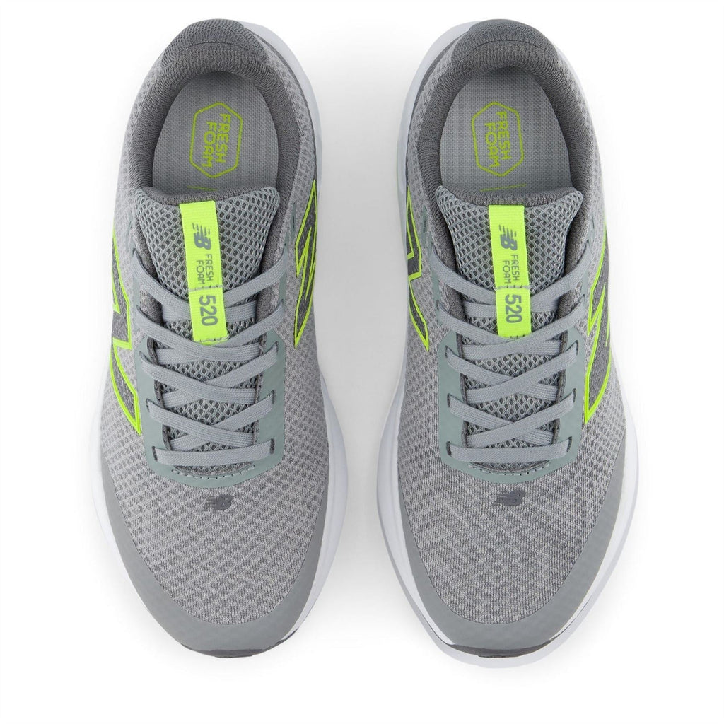New Balance 520 Low Top Walking Shoes