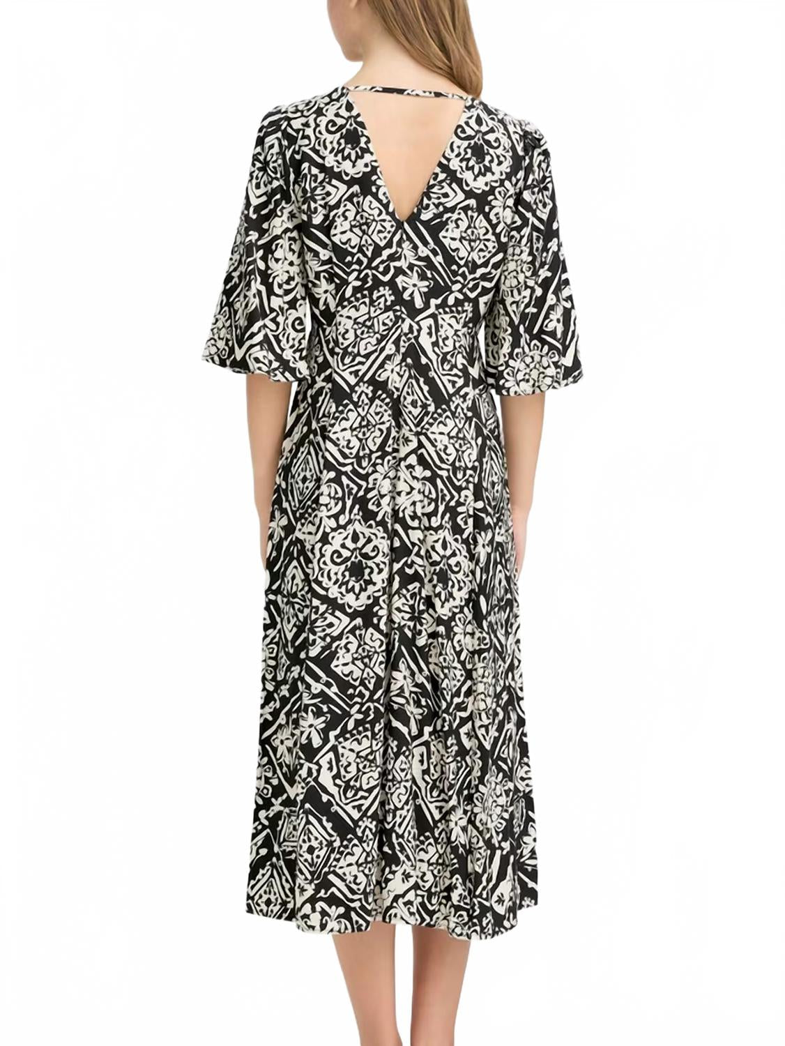 Block Printed Dress In Black / Cream