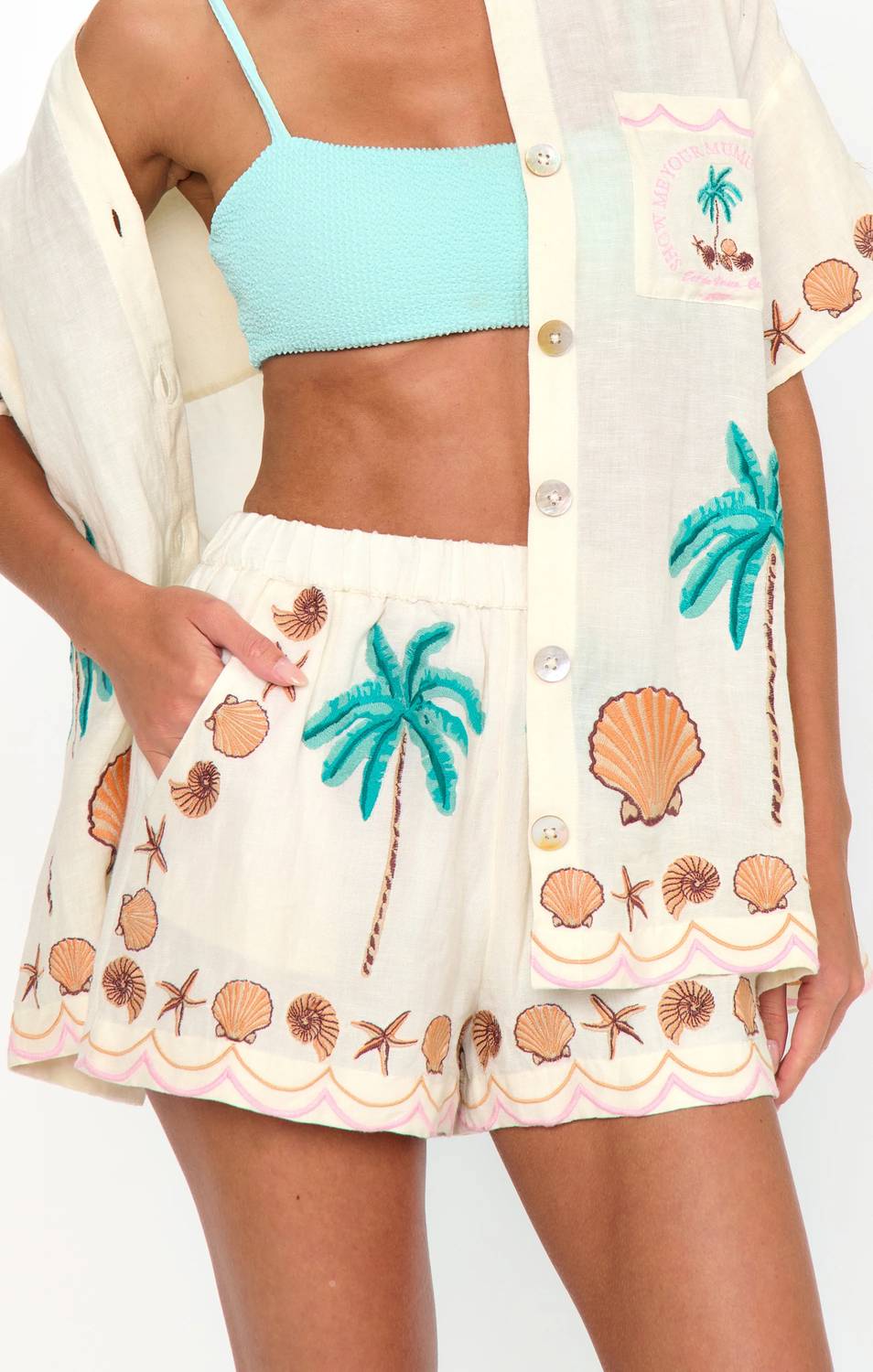 Hendrix Shorts In Beachfront Embroidery