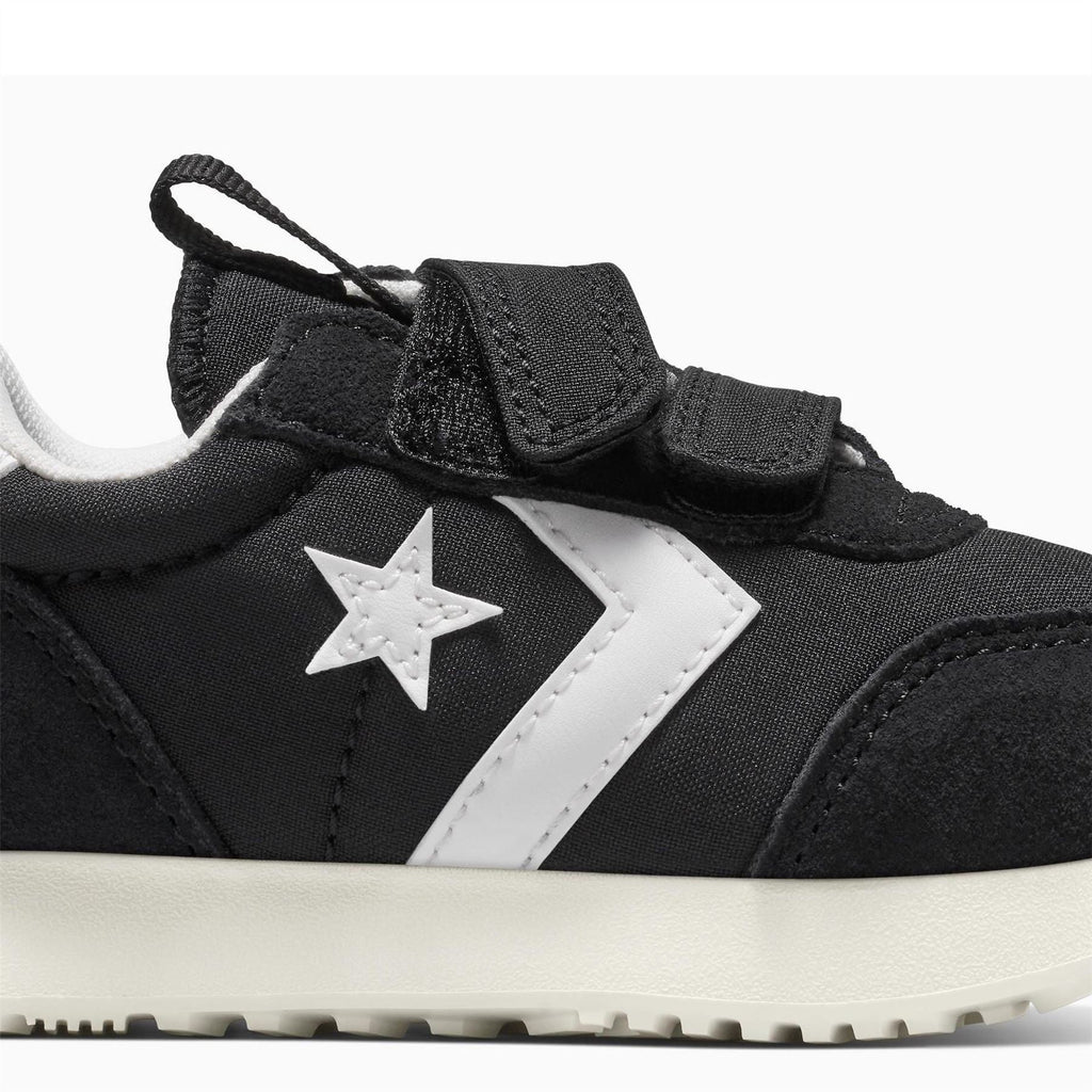 Converse Kids Omega Trainer EA Low Top Trainers