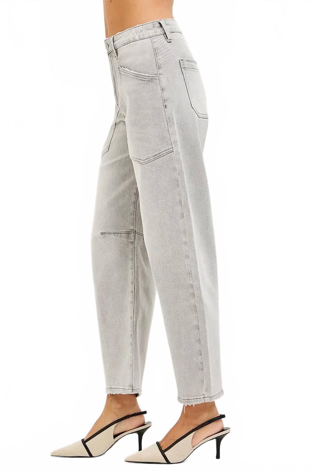 Noli Mid Rise Patch Pocket Barrel Jean In Washed Grey