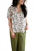 Women's Jewell Avenue Button Up Blouse In Beige