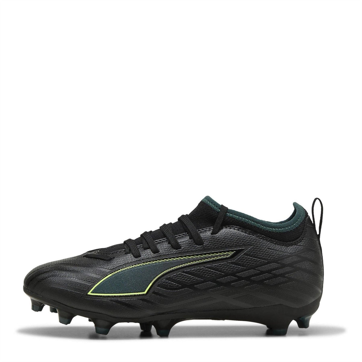 Puma Kids Ultra 6 Match Firm Ground Football Boots