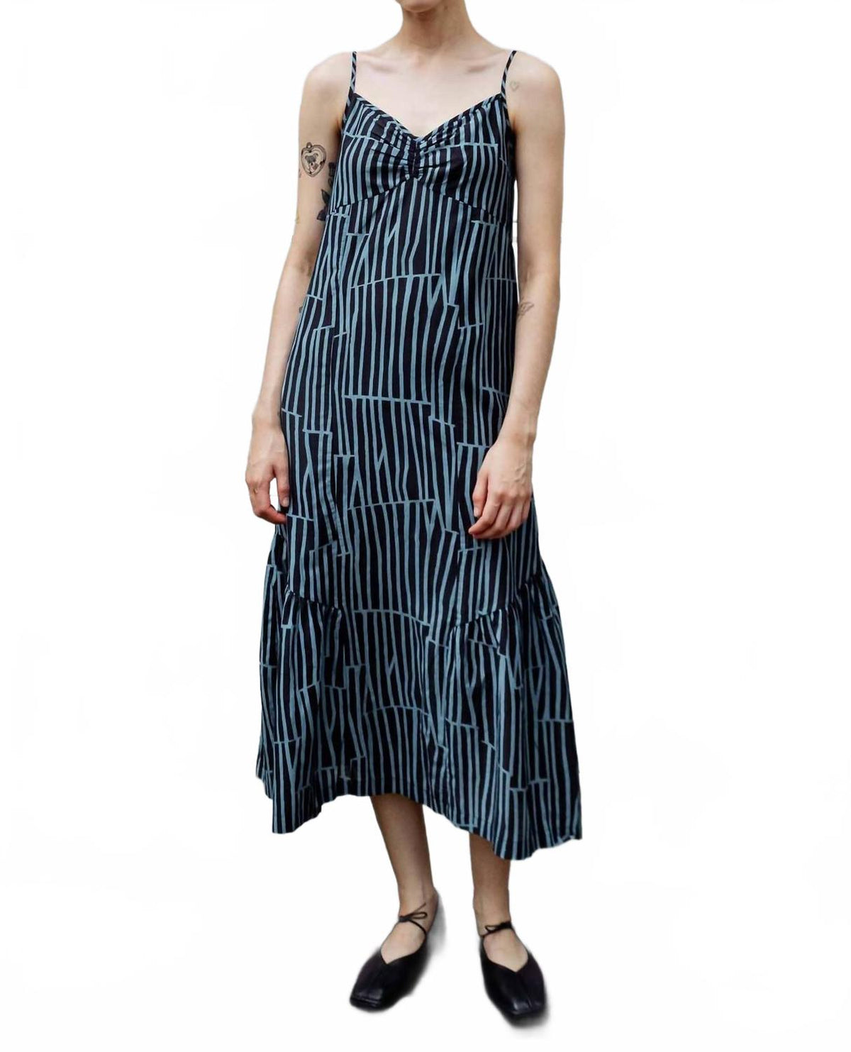 Katie Dress In Woodcut Black Citadel