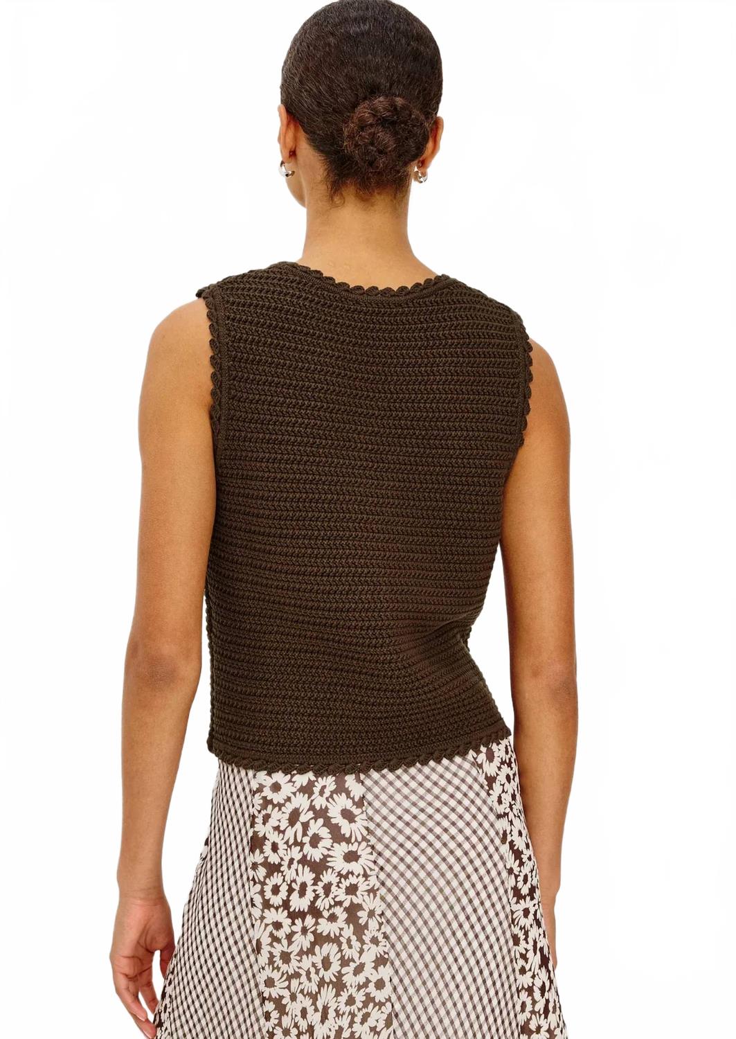 Calypso V-Neckline Vest In Espresso